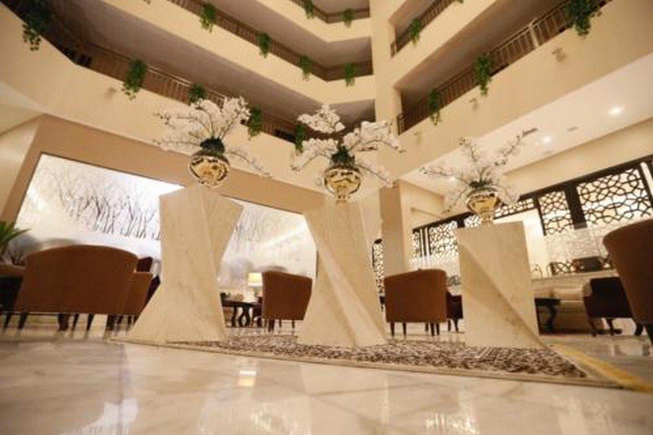 The Signature Hotel Amman Bagian luar foto